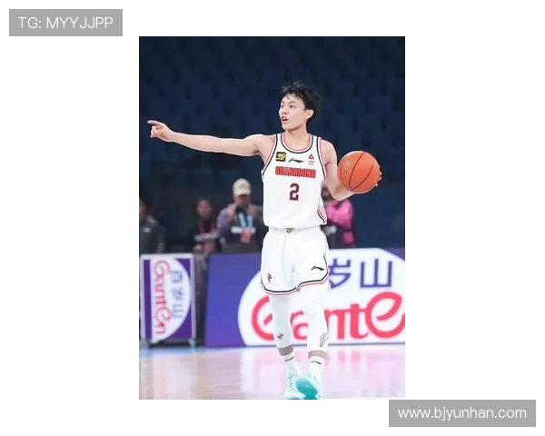 徐杰：从青年才俊到篮球场上的领军人物的成长之路与未来展望