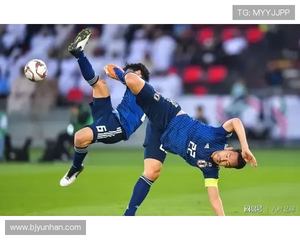 水源三星与首尔的较量谁能在足球场上笑到最后 水源三星与首尔的较量谁能在足球场上笑到最后