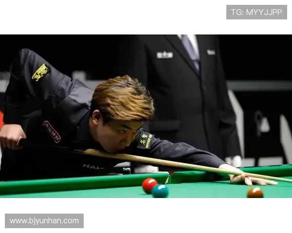 罗伯逊与吕昊天激战正酣谁将赢得这场精彩对决的胜利